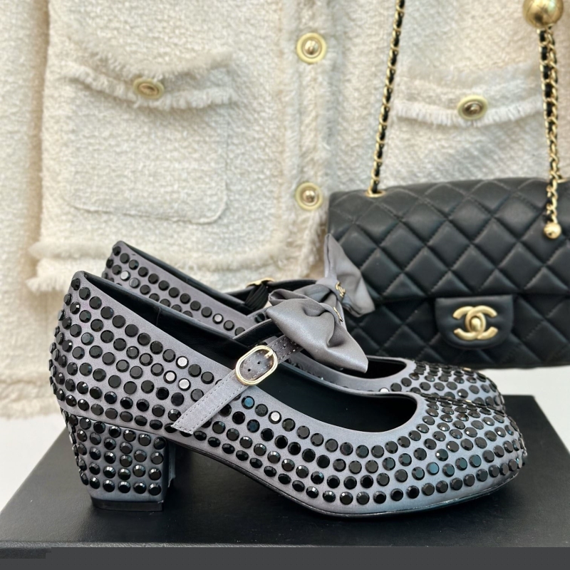 Ch*el high heels